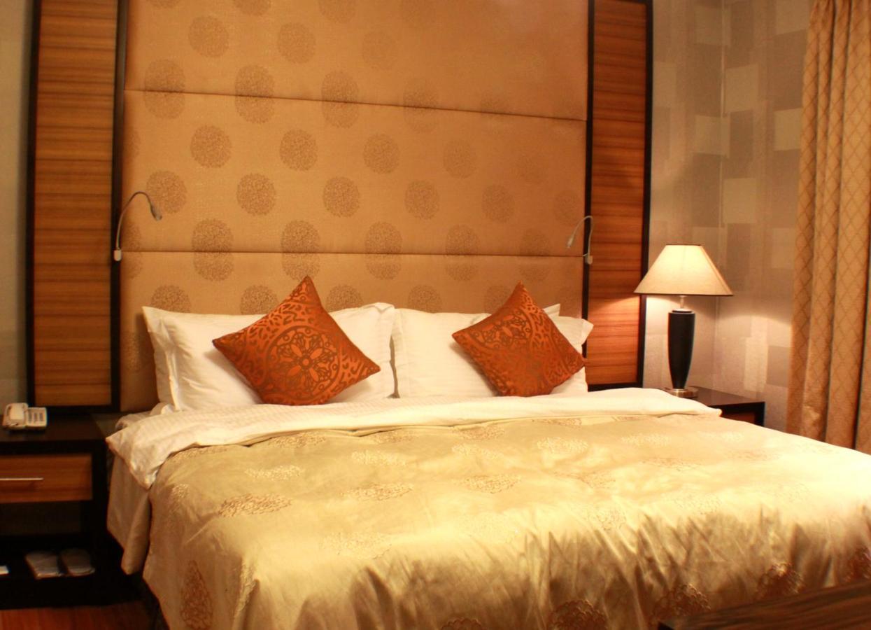 The Royal Mandaya Hotel Davao Ngoại thất bức ảnh