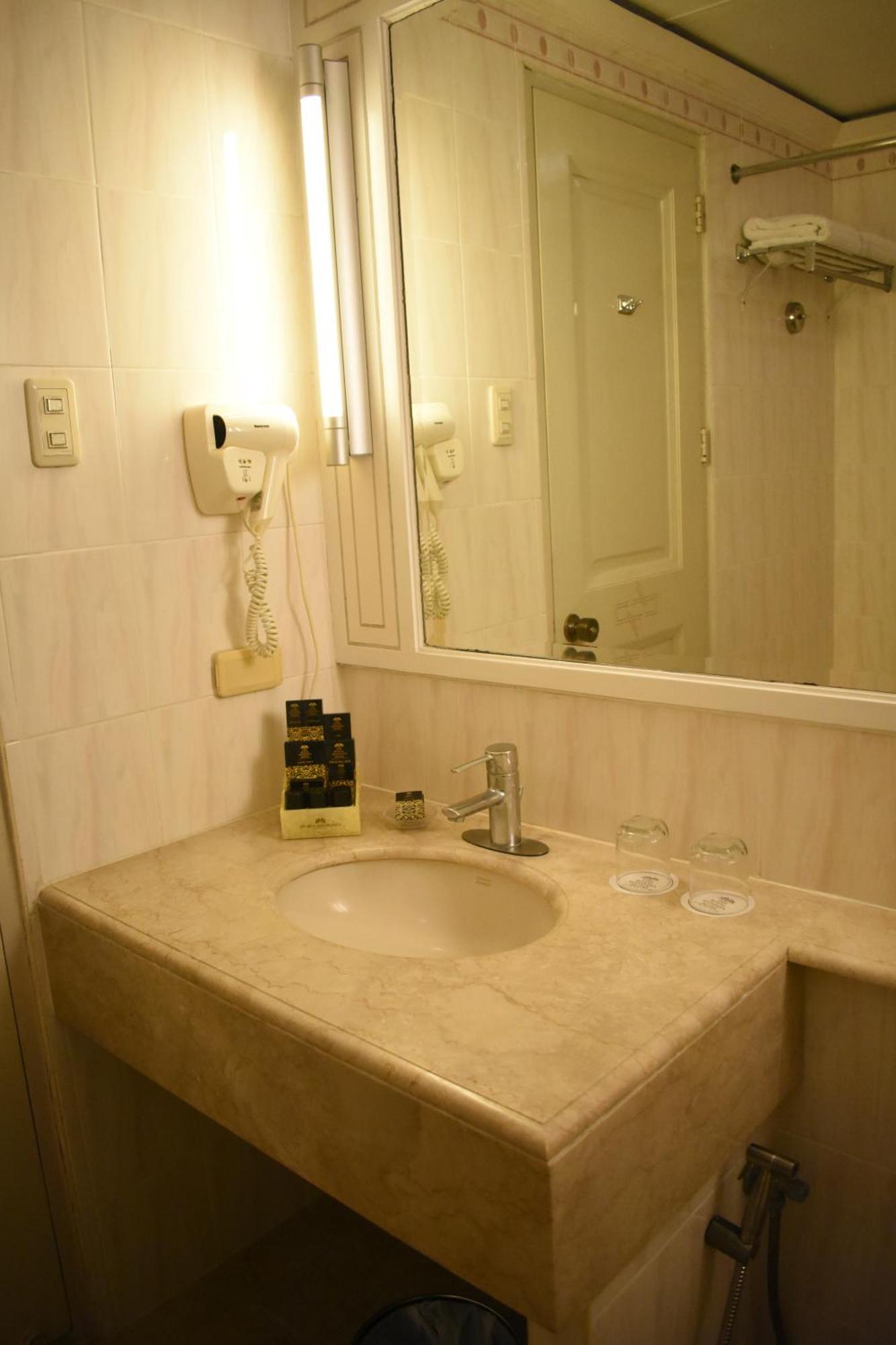 The Royal Mandaya Hotel Davao Ngoại thất bức ảnh