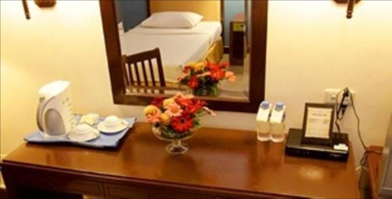 The Royal Mandaya Hotel Davao Ngoại thất bức ảnh