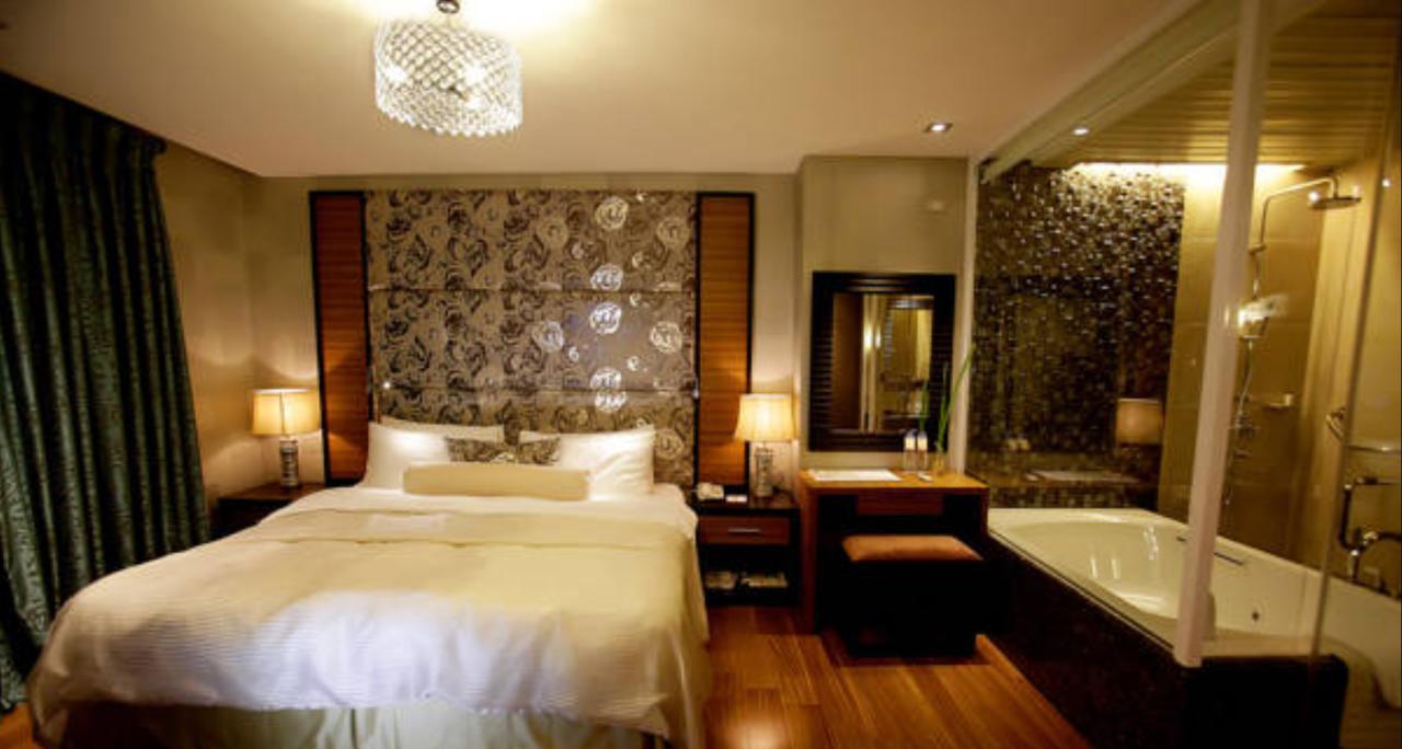 The Royal Mandaya Hotel Davao Ngoại thất bức ảnh