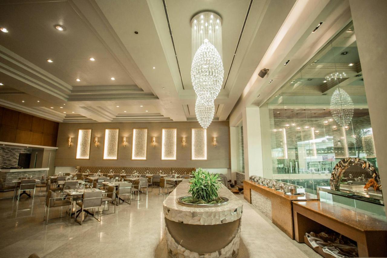 The Royal Mandaya Hotel Davao Ngoại thất bức ảnh
